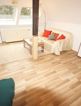 *AnKaSa Immobilien GmbH*1.OG*2 Zi. DG WE* mit Einbauküche im kleinen Hinterhaus in Böhlitz-Ehrenberg - Leipzig