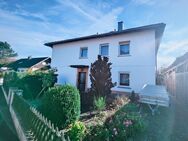 Hübsches Einfamilienhaus mit Wintergarten, Einliegerbereich und unverbaubarem Blick in die Natur - Meeder