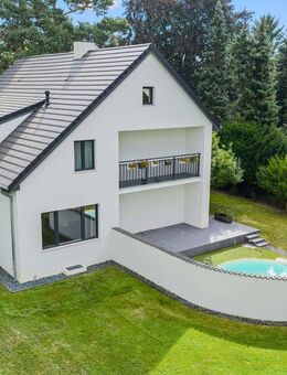Umfassend Modernisiert & Großzügig: Einfamilienhaus mit Pool in Bestlage von Bothfeld! - Hannover