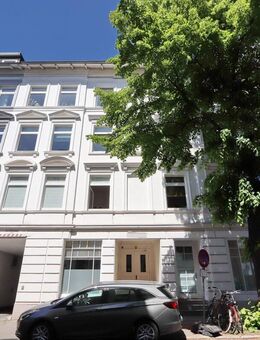 Moderne Dachgeschosswohnung in der Kanalstraße (möbliert) in Hamburg-Uhlenhorst - Hamburg