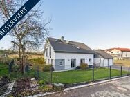 Sonnendurchflutetes Einfamilienhaus im Neubaugebiet - Modern, großzügig und idyllisch gelegen - Niederbergkirchen