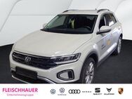 VW T-Roc, 1.5 TSI Life 17 VC, Jahr 2023 - Bonn