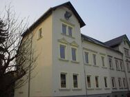 Dreifamilienhaus mit Stellplätzen, Balkon und Garten - Chemnitz