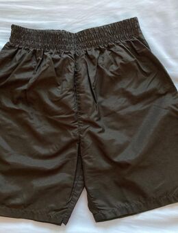 NEU Shorts Sporthose Gr. 146/152 schwarz - Wuppertal