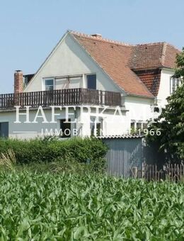 Doppelhaushälfte mit Charme und Potential in Radebeul-Wahnsdorf - Radebeul