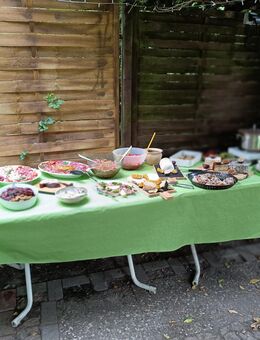 Biete Catering für kleine Familienfeiern im Raum Rudow, Buckow, und Schönefeld, aber auch Burg bei Magdeburg - Berlin
