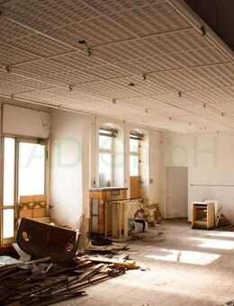 Großes Wohn- und Geschäftshaus in zentraler Lage - Reichenbach (Vogtland)