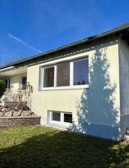 Familienfreundliches Einfamilienhaus mit Einliegerwohnung in ruhiger, gut angebundener Lage - Hausen (Regierungsbezirk Niederbayern)