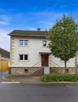 Flexibel nutzbares Einfamilienhaus auf großzügigem Eckgrundstück in Florstadt Stammheim - Florstadt