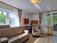 Sofort bezugsfreie 2-Zimmer-Wohnung mit Balkon in Pfullingen - Pfullingen