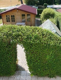 Gepflegtes Reiheneckhaus mit Gästehaus, großem Garten und Einzelgarage nahe Mühldorf - Mettenheim (Bayern)