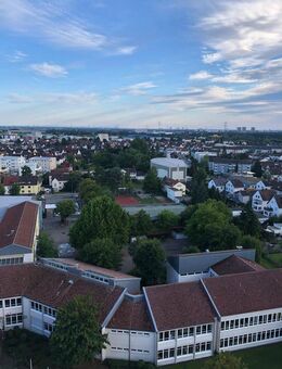 Gepflegte 2 Zimmer-Wohnung mit 2 Balkonen und neuer Küche - Viernheim