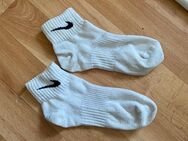 getragene Nike Socken nach Wunsch - Berlin