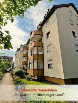 Ruhig, zentral, fairer Preis! 2-Zimmer-Wohnung mit großer Loggia und TG-Stellplatz in Lauf - Lauf (Pegnitz)