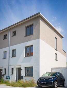 Familienfreundliches Reihenmittelhaus, Solar, Wärmepumpe, KiTa, S-Bahn - Karben