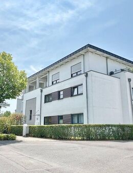Barrierefreie Erdgeschosswohnung mit Garten. 126 qm, TG-Stellplatz, Top Lage an den Rheinauen. - Bonn