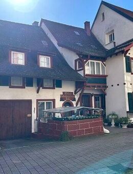 Wohnhaus mit Werkstatt und Garage mitten in der Altstadt - Schopfheim