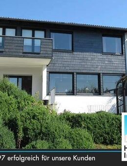 Großzügiges, gepflegtes Reihenendhaus mit herrlichem Panoramablick - Ihr neues Zuhause in Traumlage - Springe