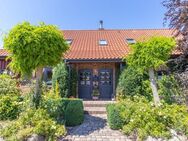 Sehr gepflegtes Zweifamilienhaus mit wunderschönem Garten - Drangstedt