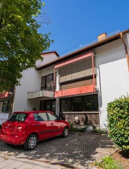 ***Heike Borchers Immobilien***Individueller Wohnsinn in freundlicher Umgebung*** - Unterhaching