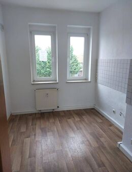 Preiswerte 3-R-Wohnung san.Altbau, ca.67,34 m² mit Balkon In Magd.-Cochstedter str. zu vermieten ..! - Magdeburg