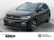 VW T-Cross, 1.5 TSI Life, Jahr 2023 - Öhringen