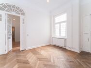 Echtes Fundstu?ck in Ku'damm-Nähe: Schöne Altbauwohnung mit 4 Zimmern & Loggia - Berlin