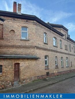 Sanierungsbedürftiges Mehrfamilienhaus im beliebten Gutenberg - Ihre Chance im Speckgürtel von Halle (Saale)! - Petersberg (Sachsen-Anhalt)
