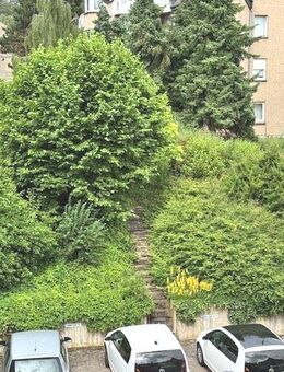 Beverungen - Stadtmitte, sonnige großzügige Wohnung mit Balkon und Aufzug - Beverungen