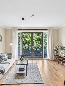 Traumlage Eimsbüttel: Stilvolle Wohnung mit Balkonblick aufs Wasser - All-inclusive! - Hamburg