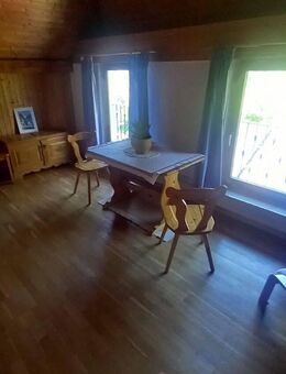 TOPLAGE: 2 Zimmer Apartment mit Panoramablick, inkl. Pantryküche und Stellplatz - Kiefersfelden