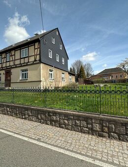 Zweifamilienhaus in Hartenstein OT Thierfeld zu verkaufen! - Hartenstein (Sachsen)