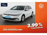 VW Golf, 1.0 eTSI Life, Jahr 2022 - Neumarkt (Oberpfalz)