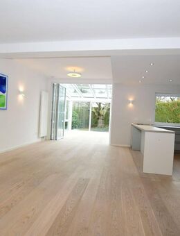 Modernes EFH mit Garten und Doppelgarage vor den Toren Frankfurts - Groß Umstadt