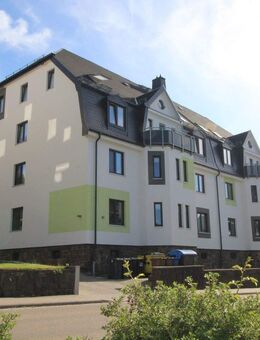 Großzügig geschnittene, freundliche und helle 2-Raumwohnung! Anschauen lohnt sich! - Burgstädt