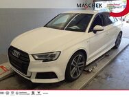 Audi A3, Limousine S line 35 TFSI Black N, Jahr 2020 - Wackersdorf