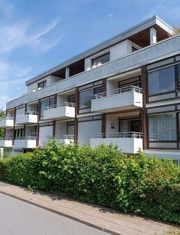Charmante Eigentumswohnung im maritimen Ostseestil – 2,5 Zimmer mit zwei Balkonen in 23863 Scharbeutz - Scharbeutz