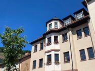 Stilvolle 5-Zi.-Wohnung mit ausgebautem Spitzboden zum Verlieben! - Klingenberg (Main)