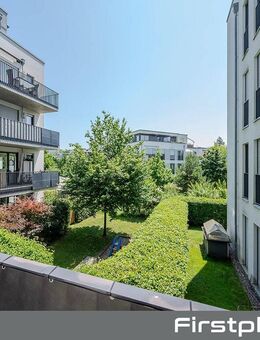 FIRSTPLACE - Modernes Wohnen in Moosach: 2-Zimmer-Wohnung mit Südost-Balkon - München