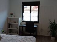 vollmöbliertes WG Zimmer in 4er WG - Würzburg