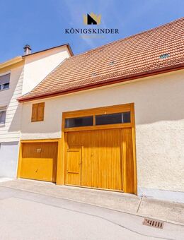 Platz genug für 2 Generationen - 2-Familien-Haus mit großer Scheune zur Verwirklichung Ihrer Ideen - Gruibingen