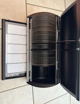Archivierungssystem für 100 DVDs oder CDs zu kaufen - Bergheim (Nordrhein-Westfalen)