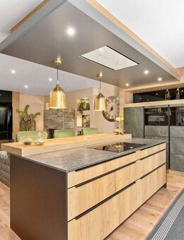 Exklusives Einfamilienhaus - moderne Architektur & luxuriöse Ausstattung - Bissendorf