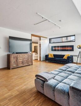 Design trifft Großzügigkeit - Einzigartiges Loft in Leinach - Leinach