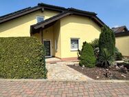 Modernes freistehendes Einfamilienhaus in Bergheim mit Photovoltaikanlage, Wintergarten, Kamin uvm. - Bergheim (Nordrhein-Westfalen)