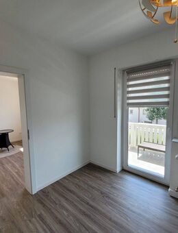 Ideales Familiennest! Hier wurde bereits umfangreich renoviert! Ruhige Lage und toller Garten! - Kleinrinderfeld