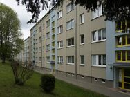 Sanierte 3-Raum-Wohnung mit Balkon und Wanne in ruhiger Lage - Gera