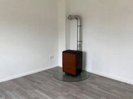 In dieser 3 Zimmerwohnung können sich Handwerker/innen austoben! - Neuenmarkt