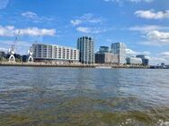 Ankommen im Luxustower FiftyNine mit spannendem Elb- und Cityblick auf der Strandkaispitze - Hamburg