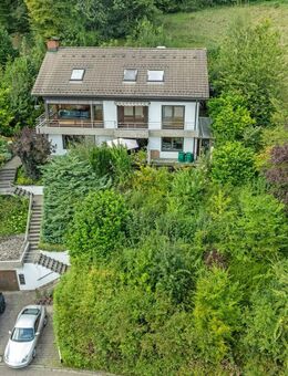 Traumblick - 2-Familienhaus am Waldrand - großzügige Wohnfläche + vielseitige Nutzungsmöglichkeiten - Waldshut-Tiengen